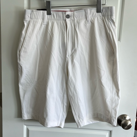 Under Armour Other - NWT Under Armour Golf Shorts, 34R.